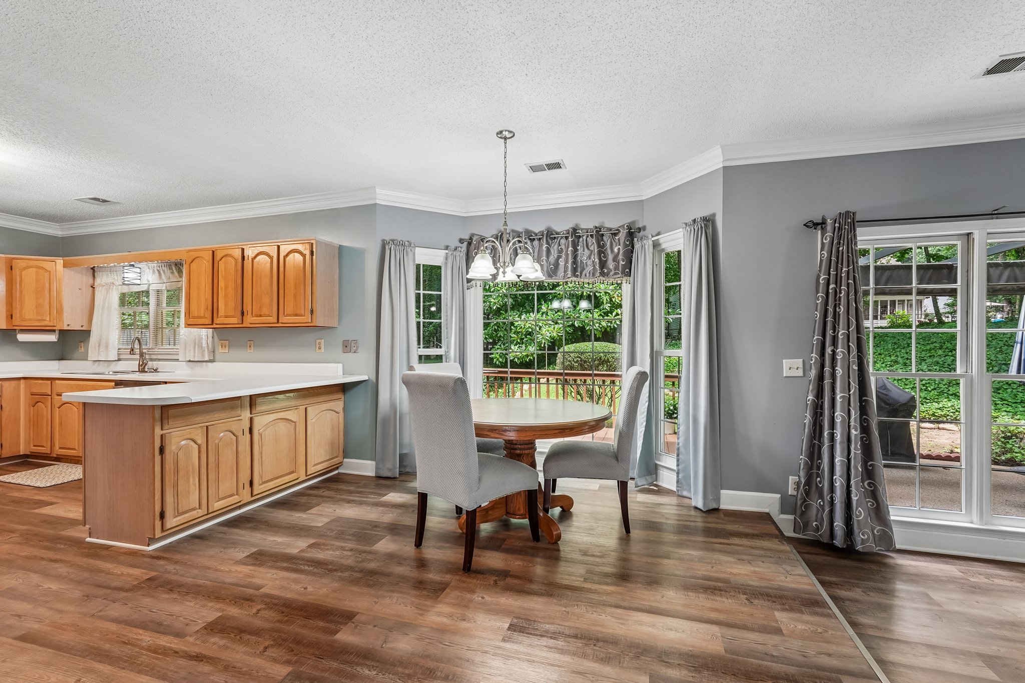 Laurel Springs Ln SW-S2807-014.jpg