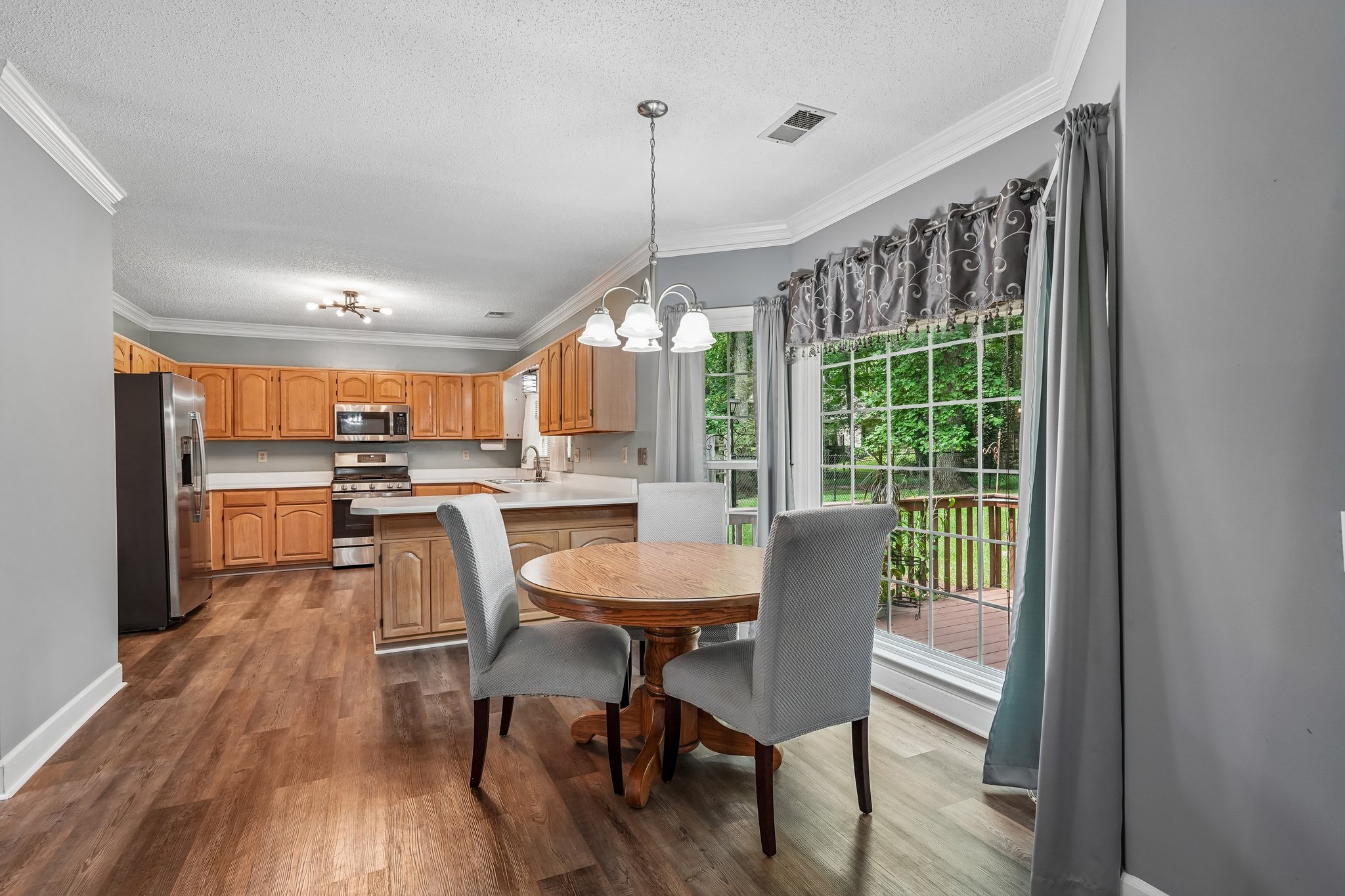 Laurel Springs Ln SW-S2807-015.jpg