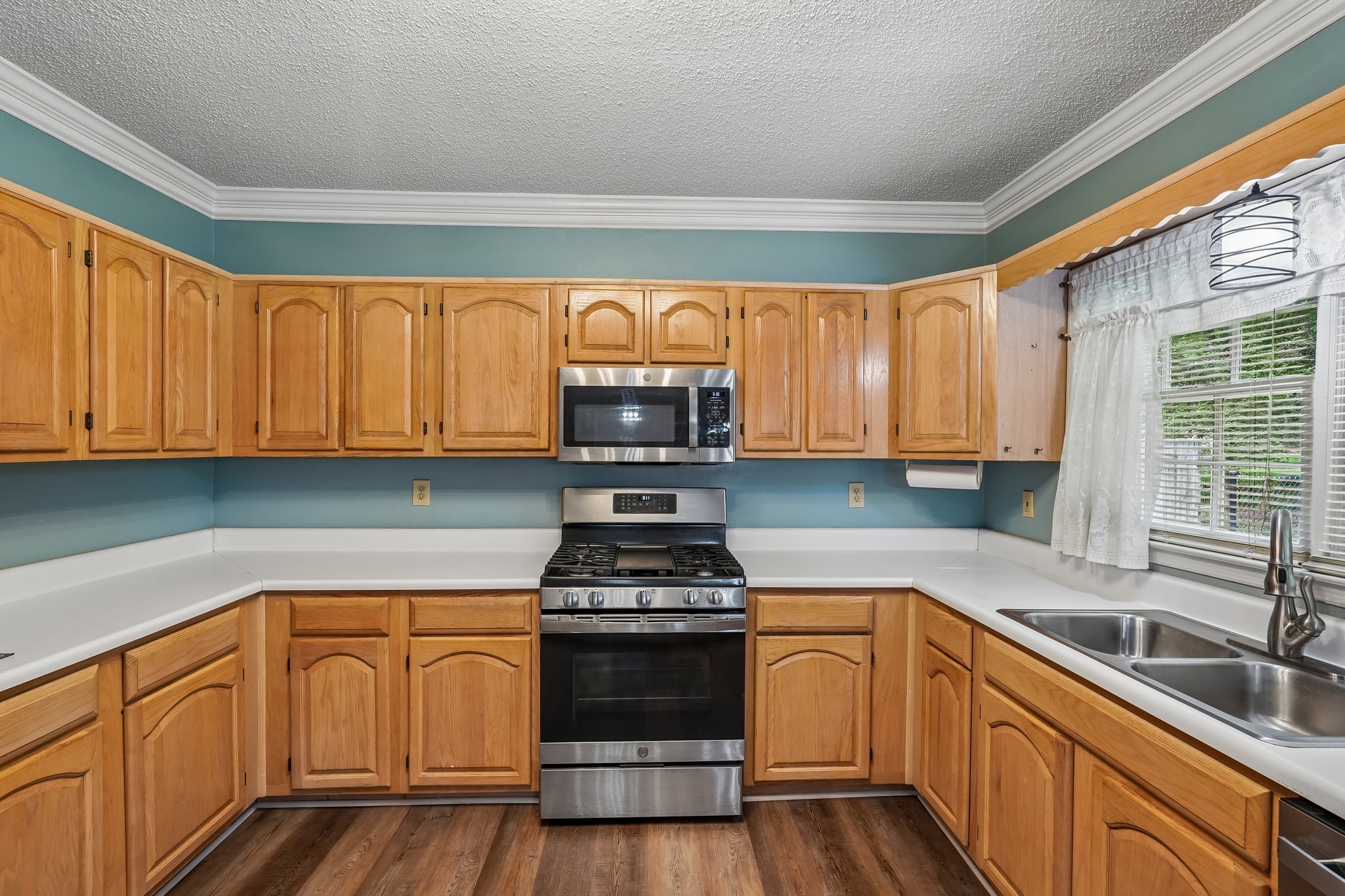 Laurel Springs Ln SW-S2807-018.jpg