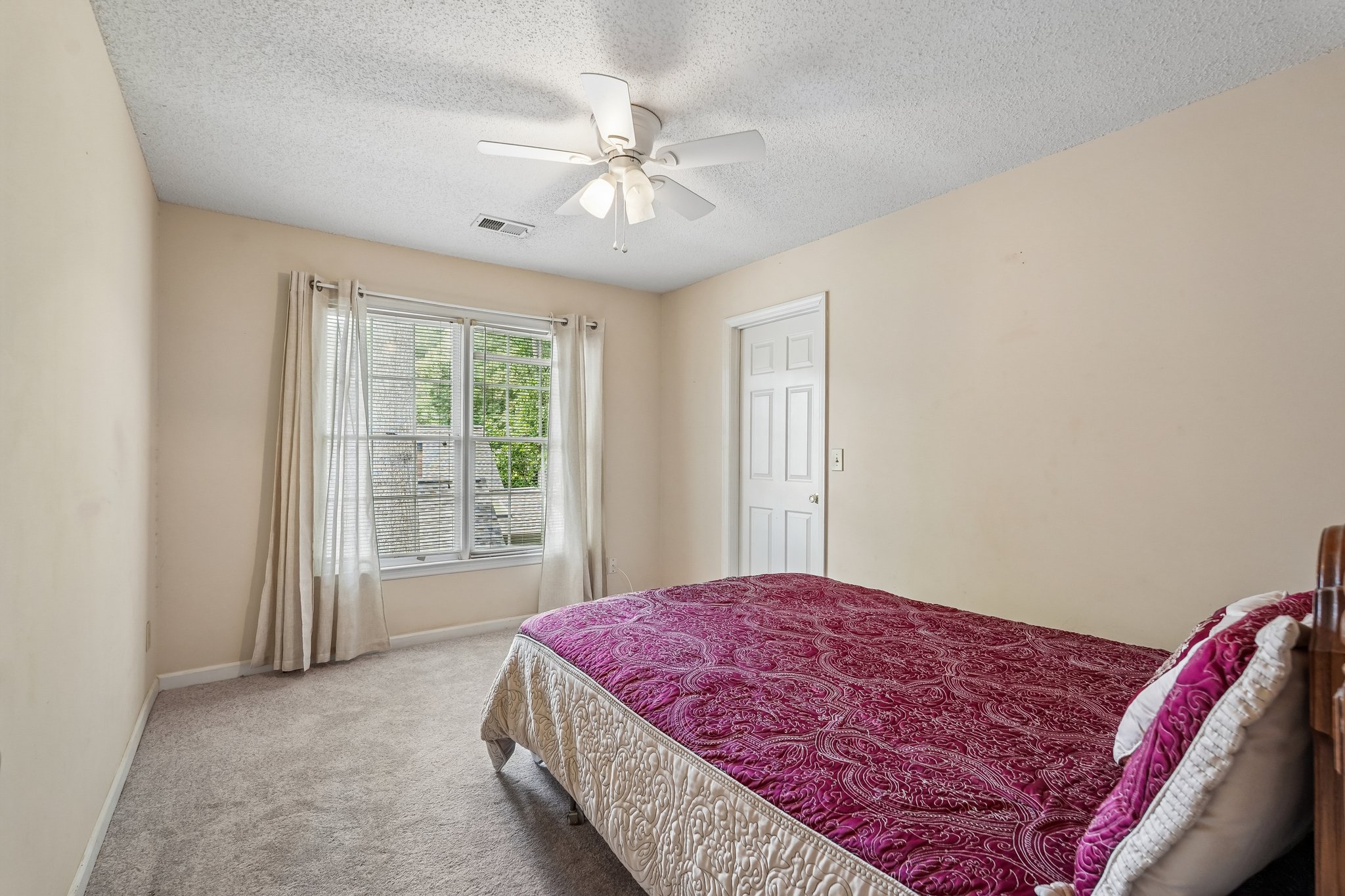 Laurel Springs Ln SW-S2807-050.jpg