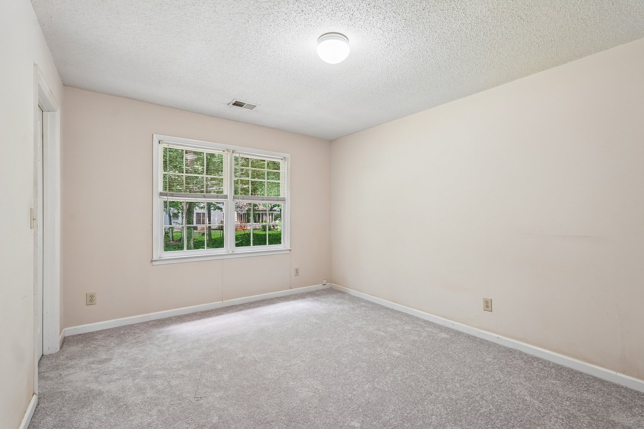 Laurel Springs Ln SW-S2807-053.jpg