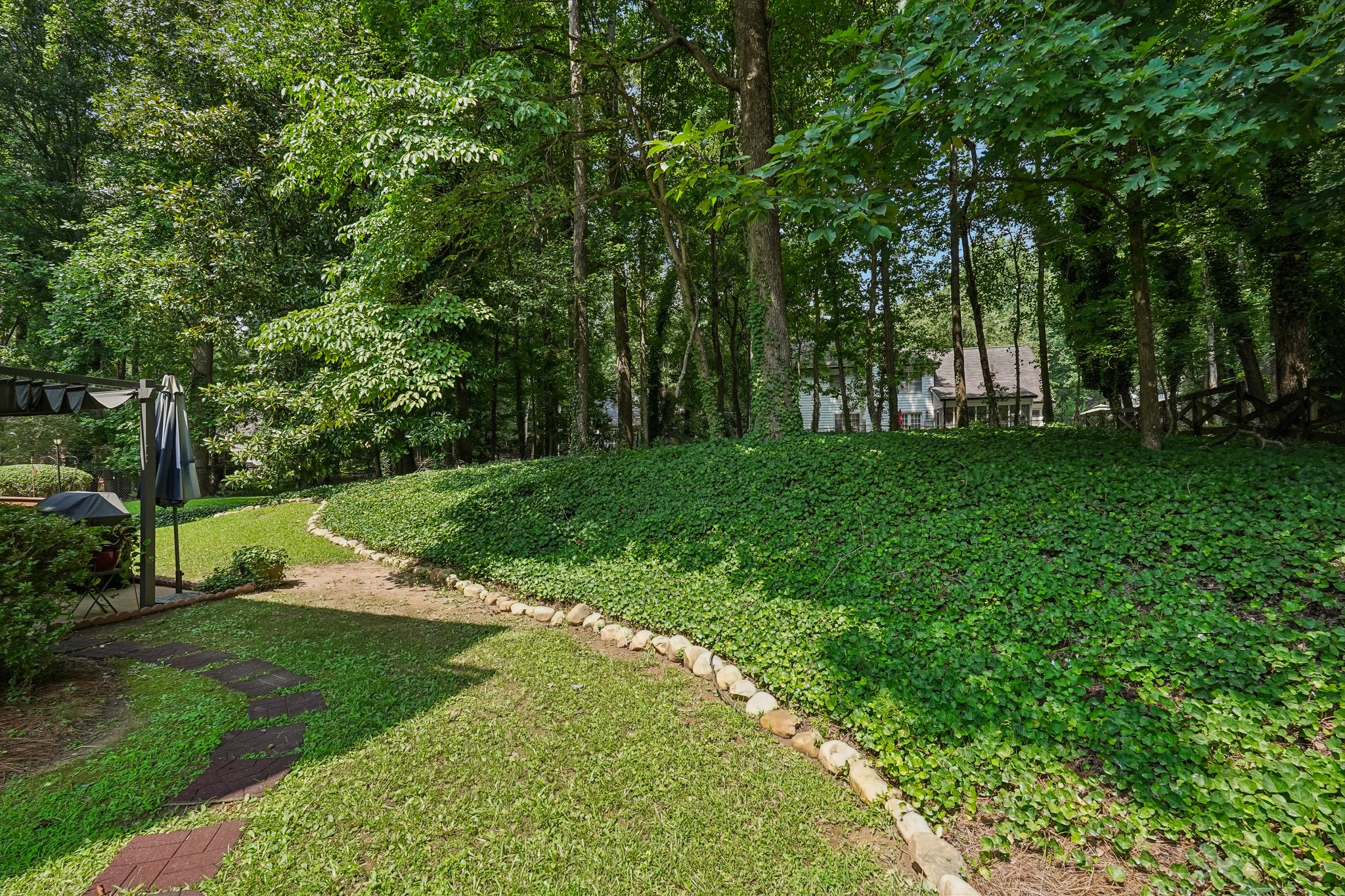 Laurel Springs Ln SW-S2807-064.jpg