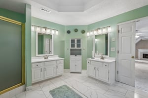 Laurel Springs Ln SW-S2807-039.jpg
