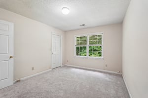 Laurel Springs Ln SW-S2807-054.jpg