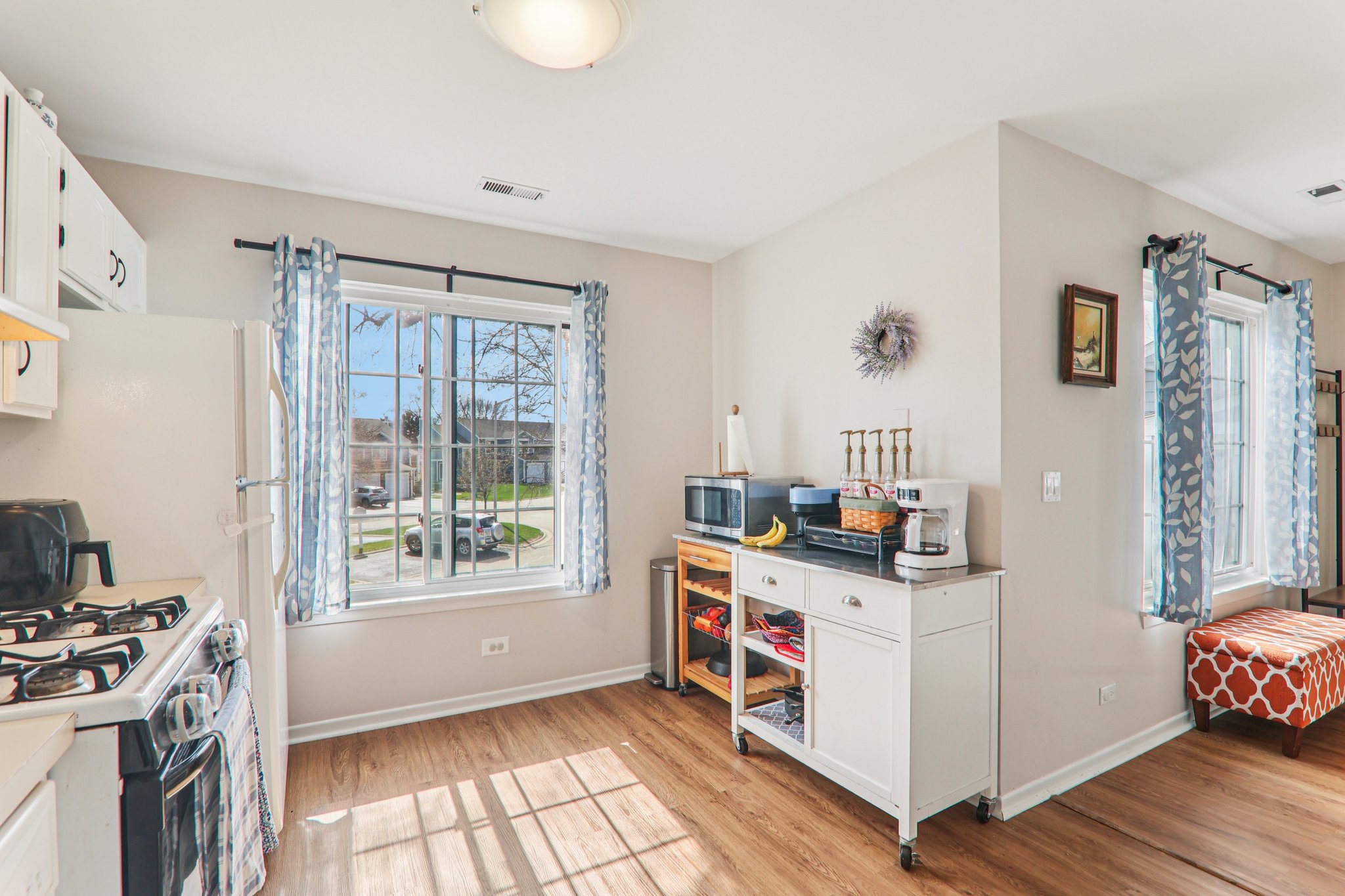 Westchester Cir 974-S0704-011.jpg