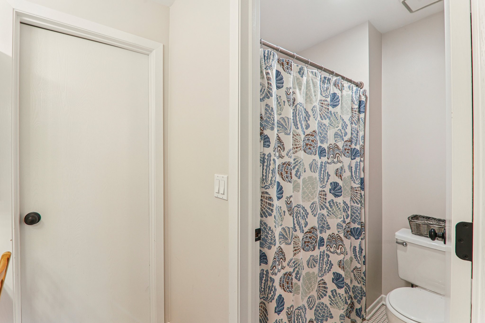 Westchester Cir 974-S0704-021.jpg