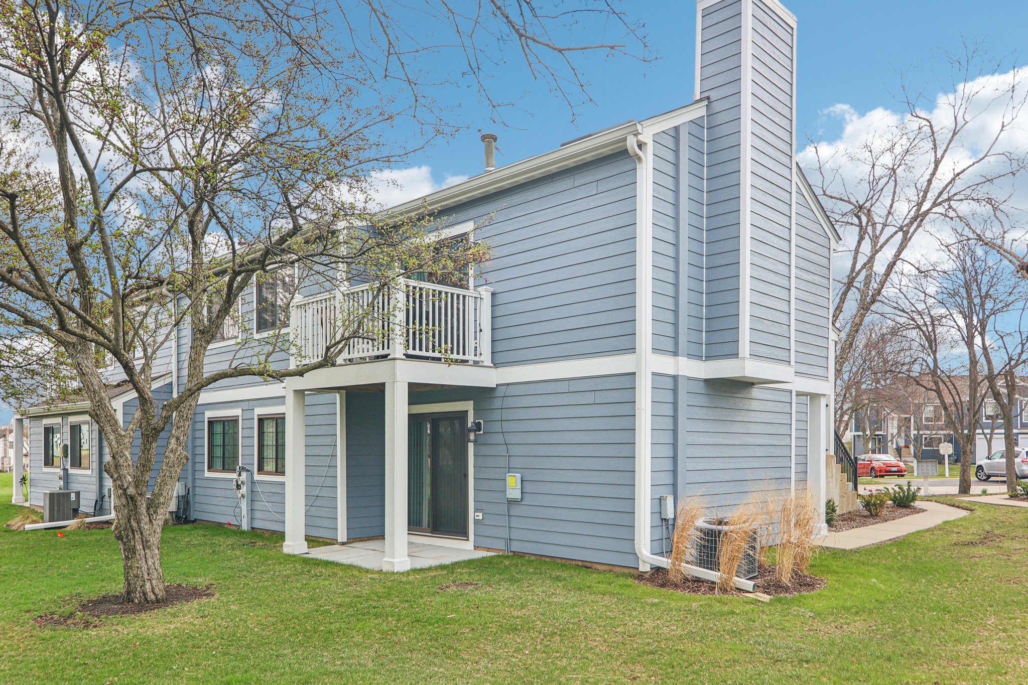 Westchester Cir 974-S0704-027.jpg