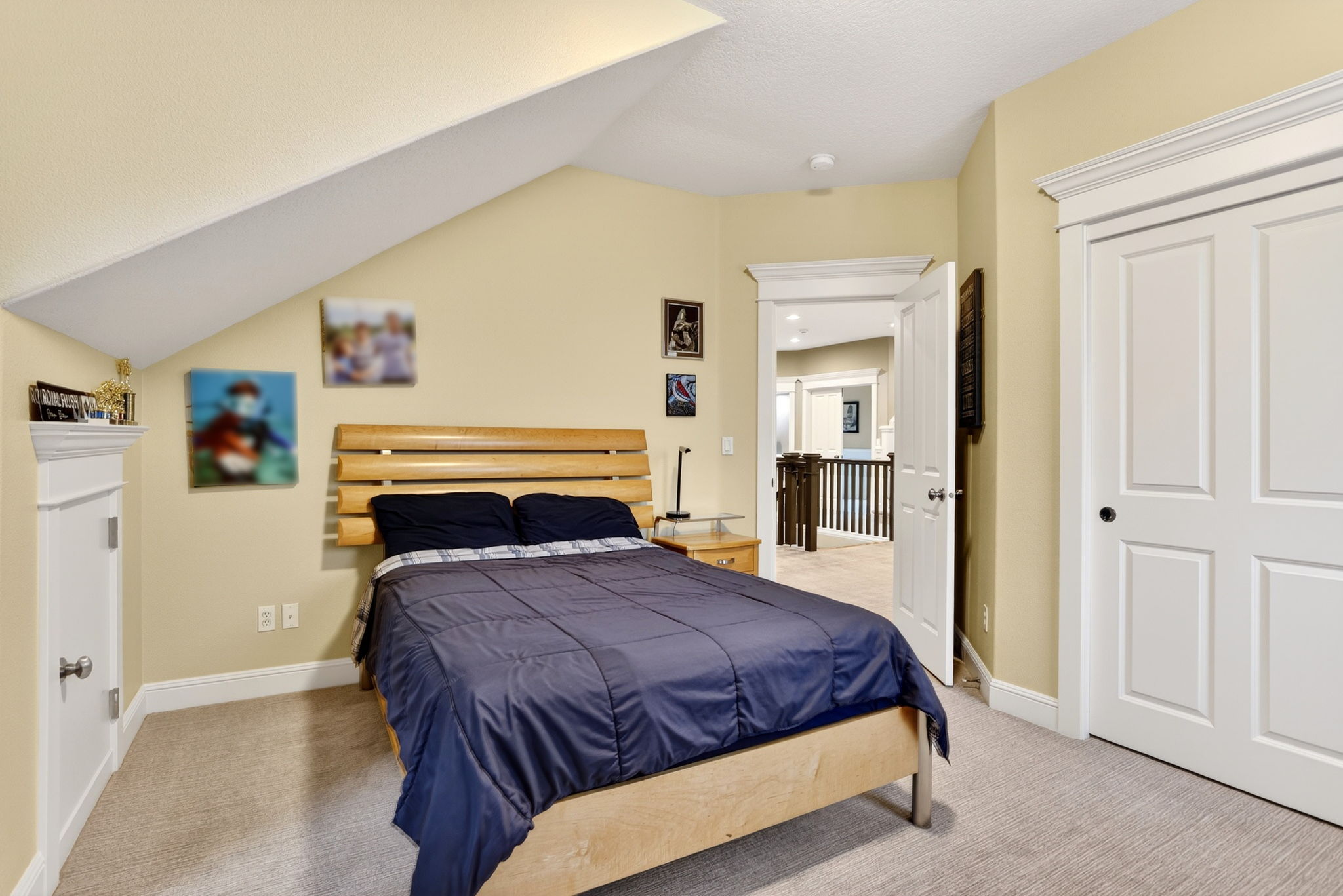  Photo 102