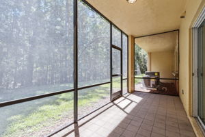 Screened-in Porch