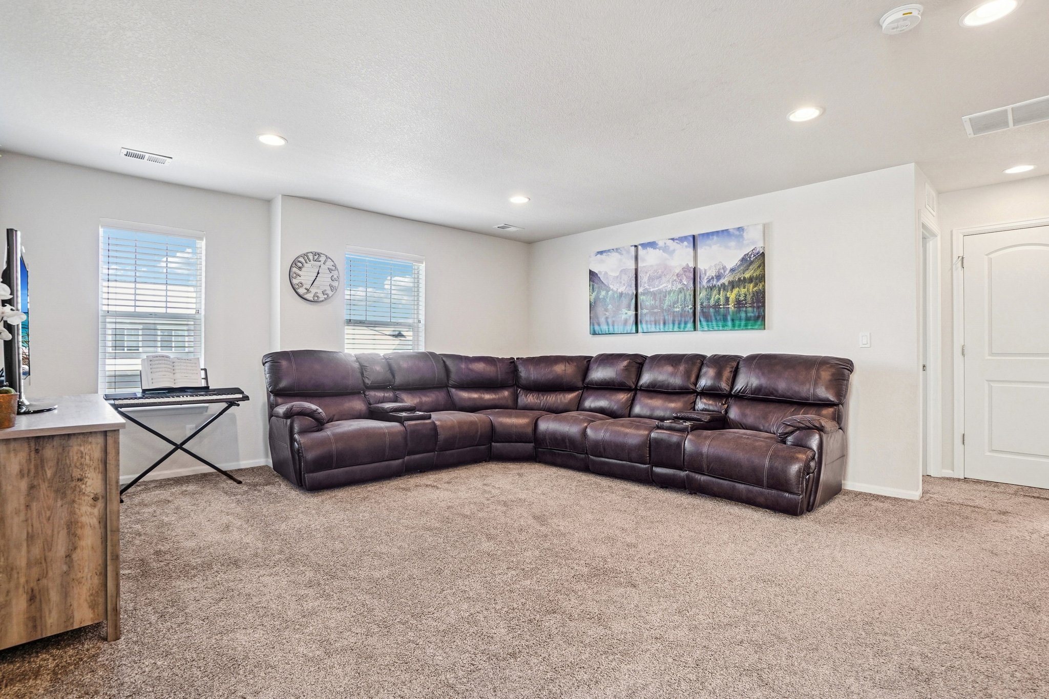 Ventura St-L2001-016.jpg