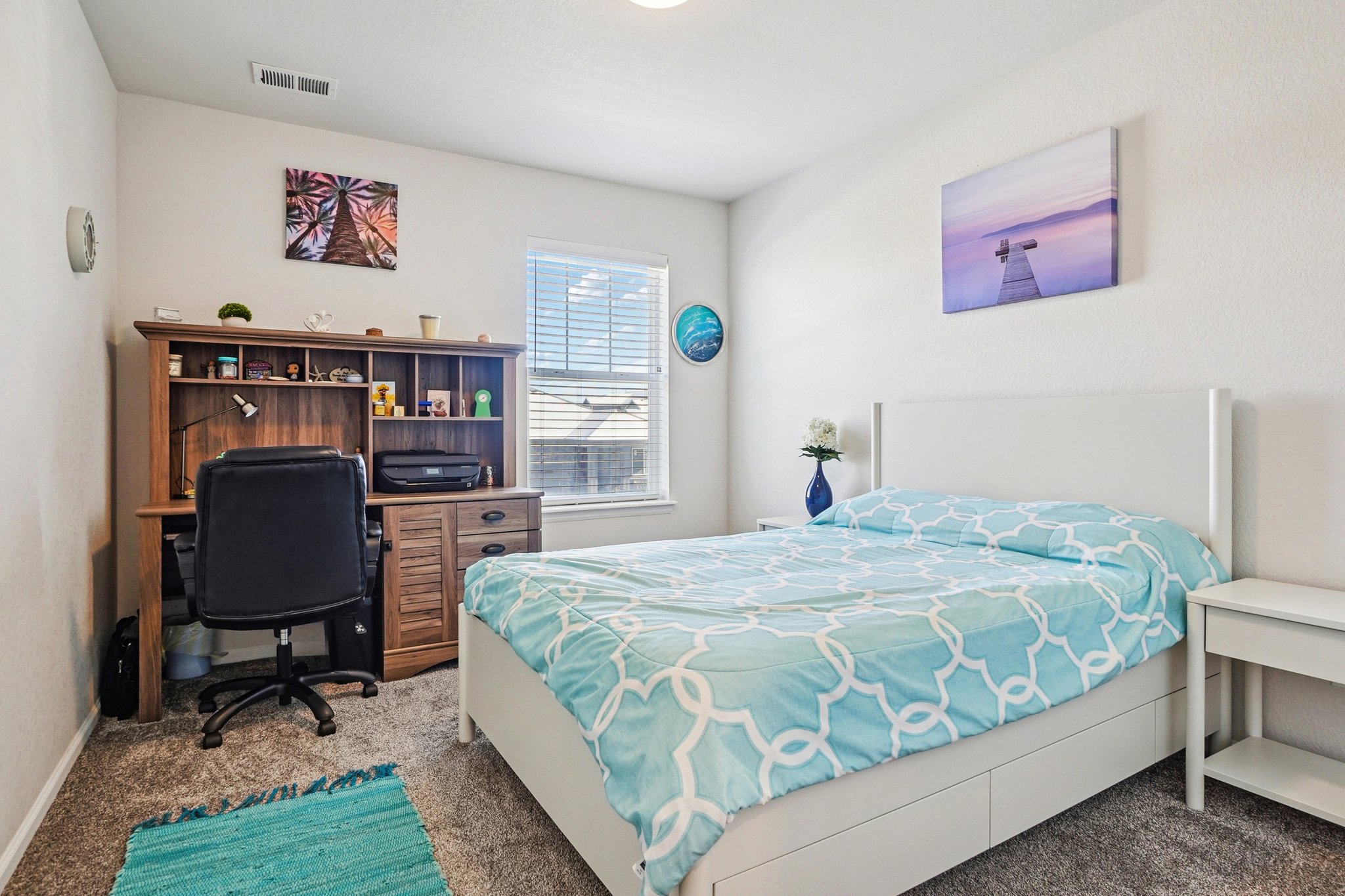 Ventura St-L2001-030.jpg