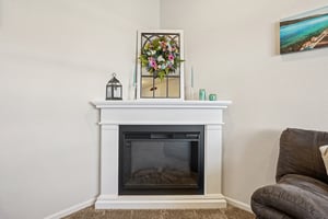 Ventura St-L2001-011.jpg