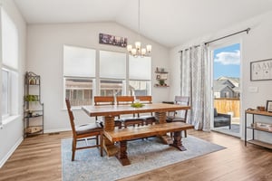 Ventura St-L2001-018.jpg