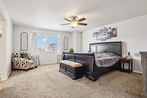 Ventura St-L2001-035.jpg