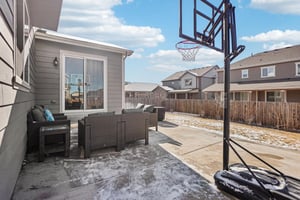 Ventura St-L2001-044.jpg