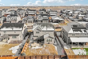 Ventura St-L2001-056.jpg