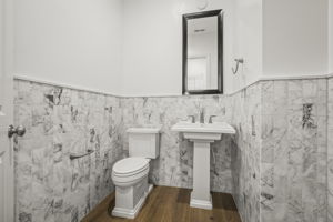  Photo 37