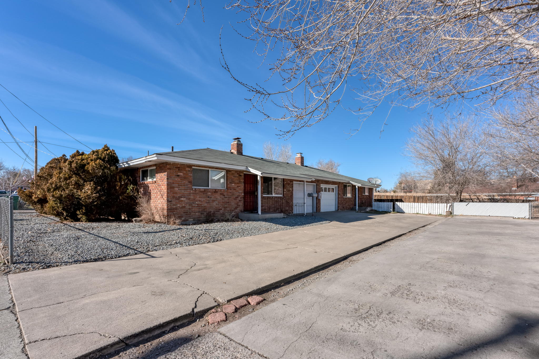 975 Berrum Ln, Reno, NV 89509, USA Photo 4