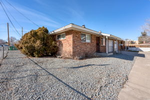 975 Berrum Ln, Reno, NV 89509, USA Photo 1