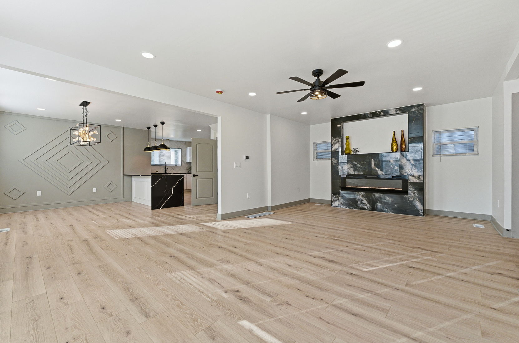 Kara Barnhart - 975 Carpenter St-11