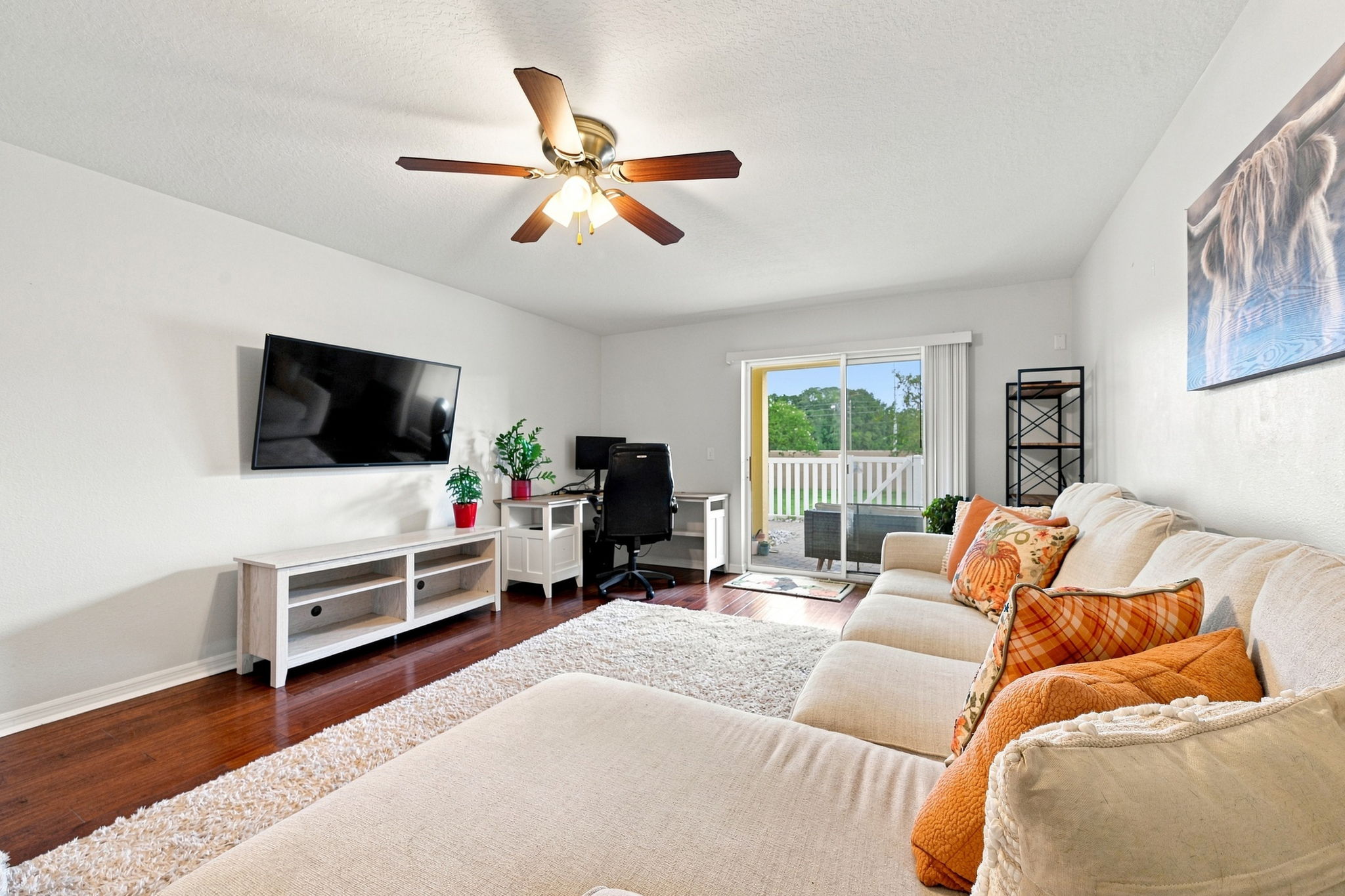 Living Room2