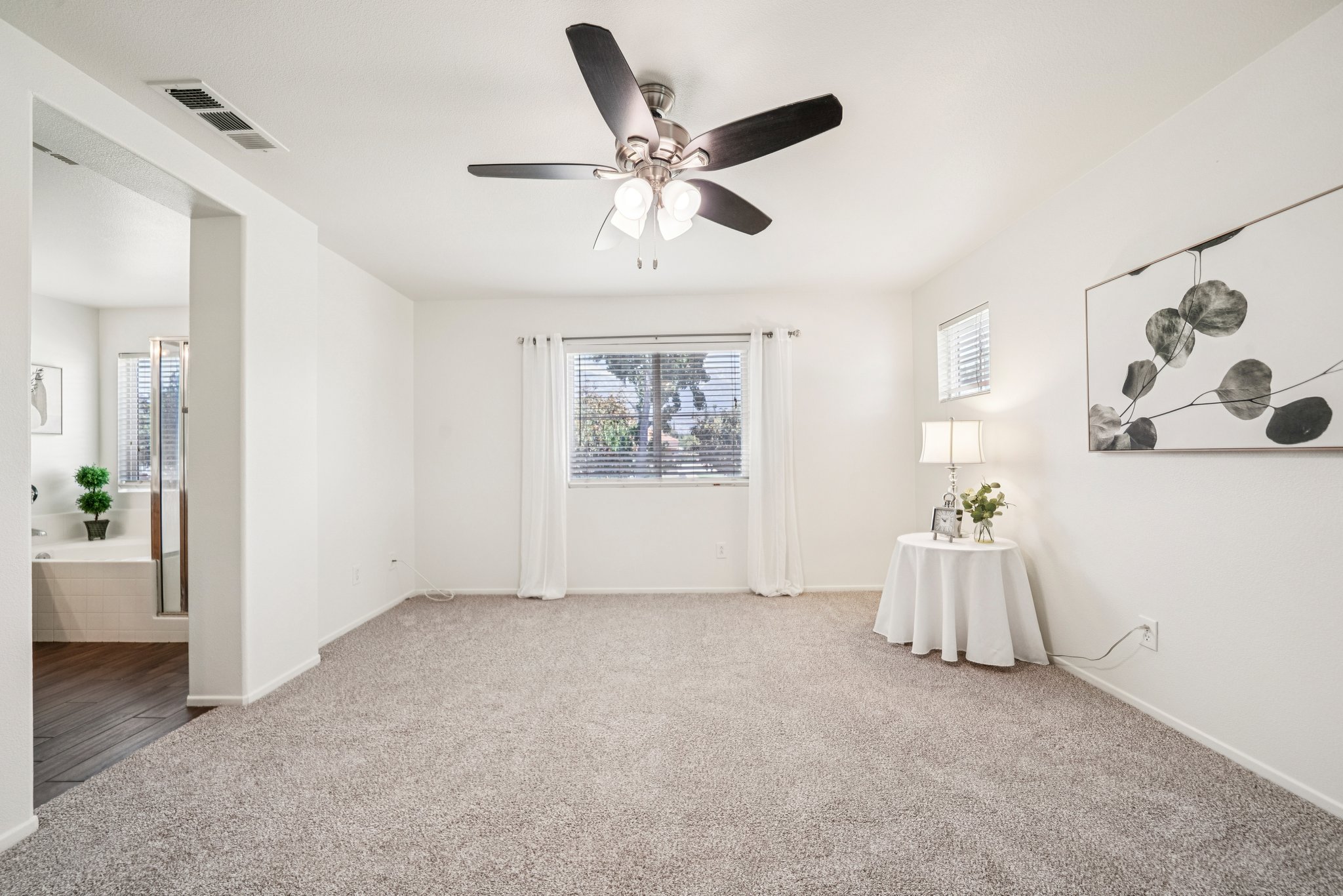 Alton Dr-S2208-032.jpg