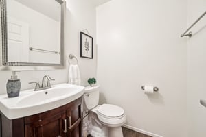 Alton Dr-S2208-015.jpg
