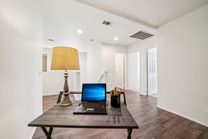 Alton Dr-S2208-019.jpg