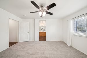 Alton Dr-S2208-035.jpg