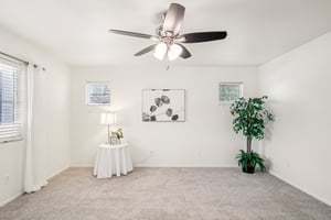 Alton Dr-S2208-036.jpg