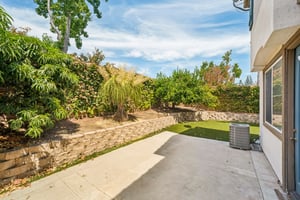 Alton Dr-S2208-046.jpg