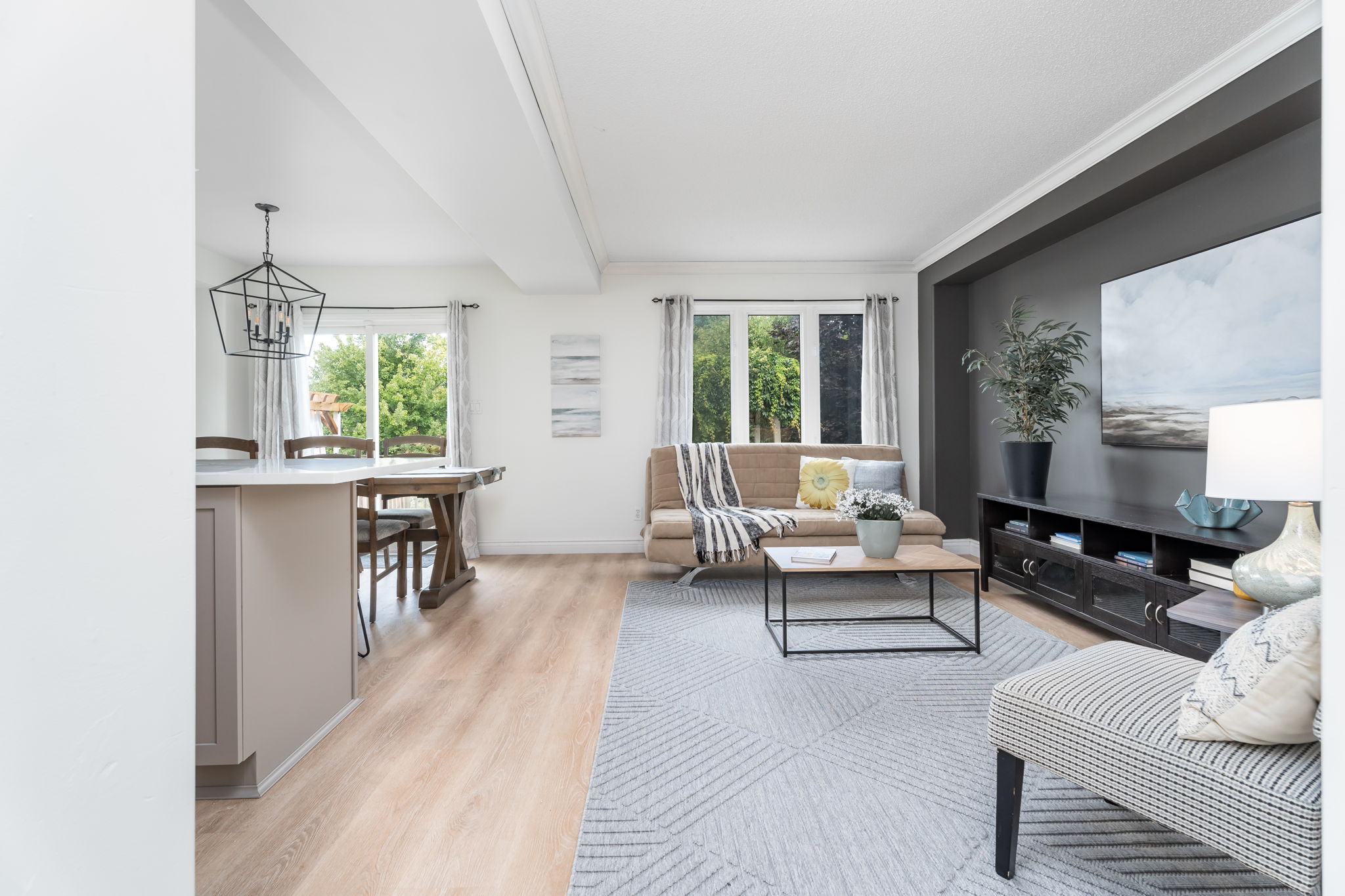 Family Room/Kitchen