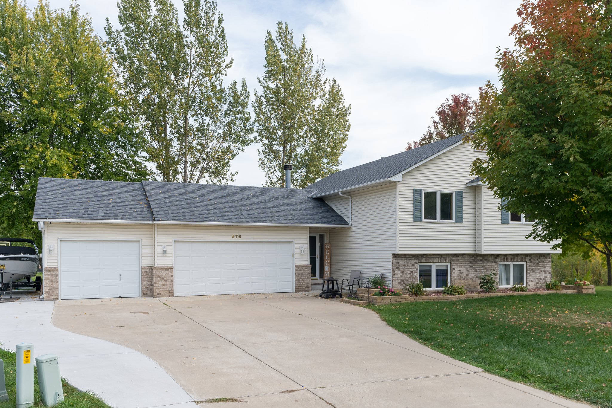976NW Lonsdale Ct, MN Home Tours