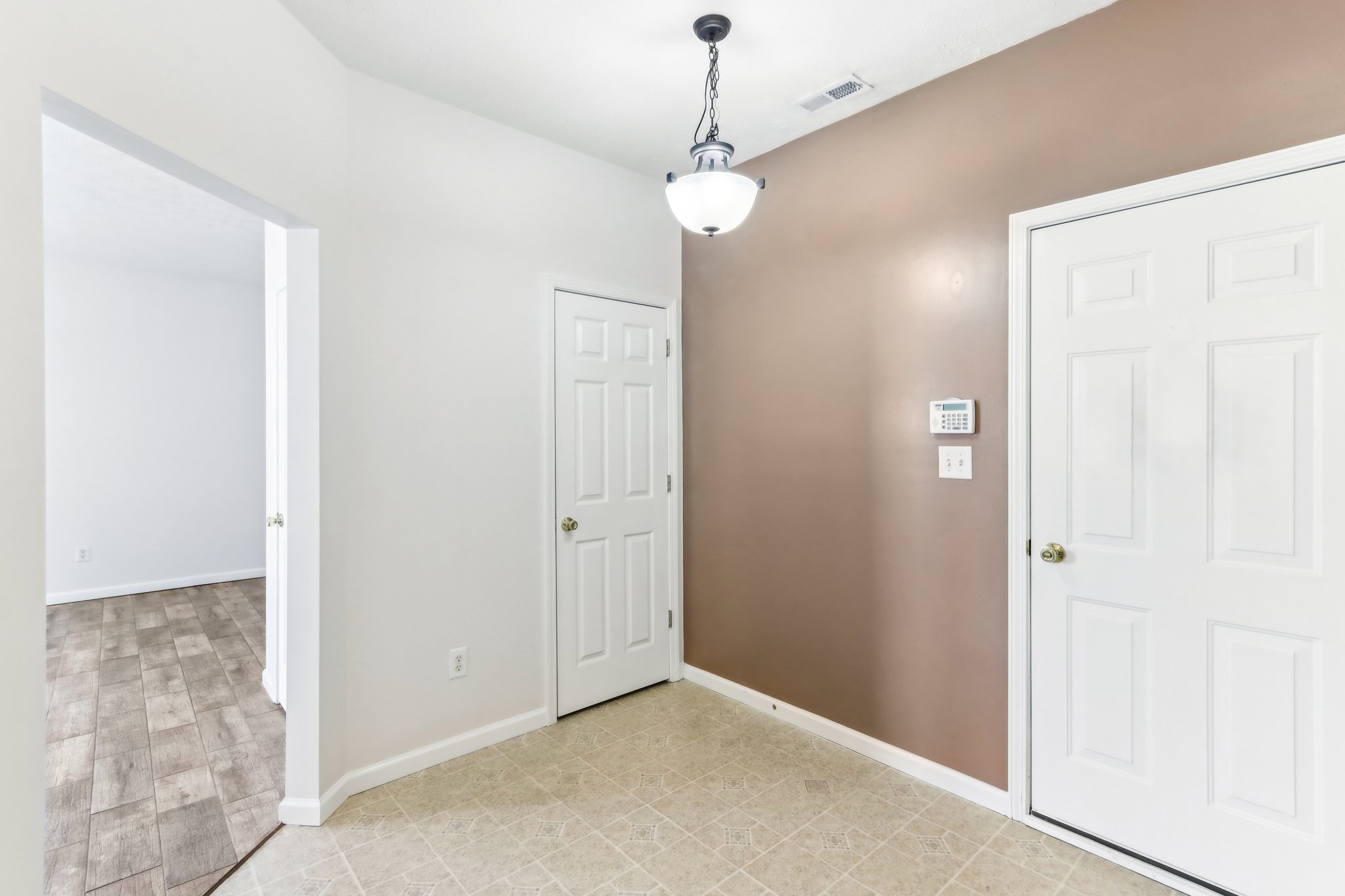 Highpoint Ridge Dr 103-017.jpg