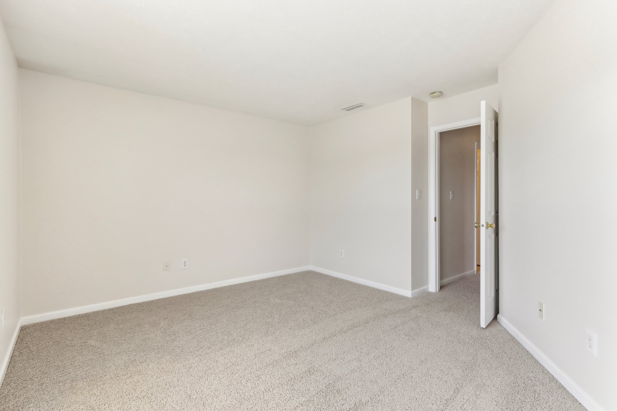 Highpoint Ridge Dr 103-027.jpg