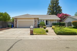 Parktree Way-S1807-001.jpg