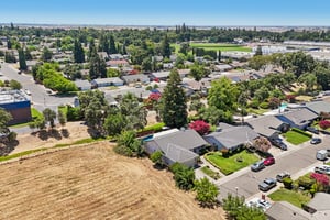 Parktree Way-S1807-038.jpg
