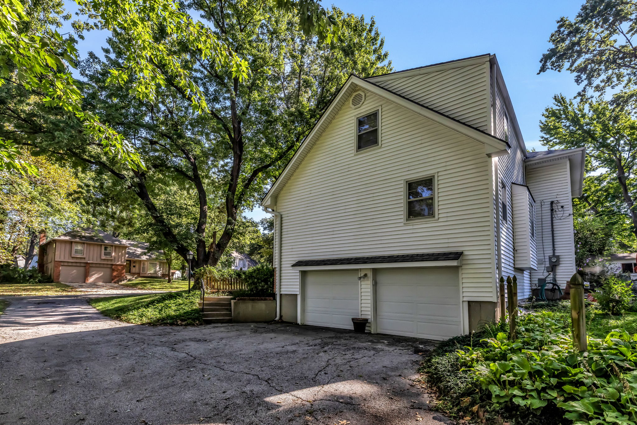 Exterior-3