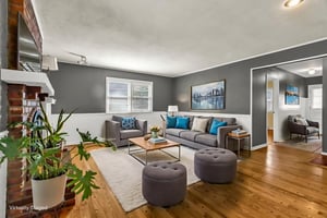 Interior-8 virtually staged.jpeg