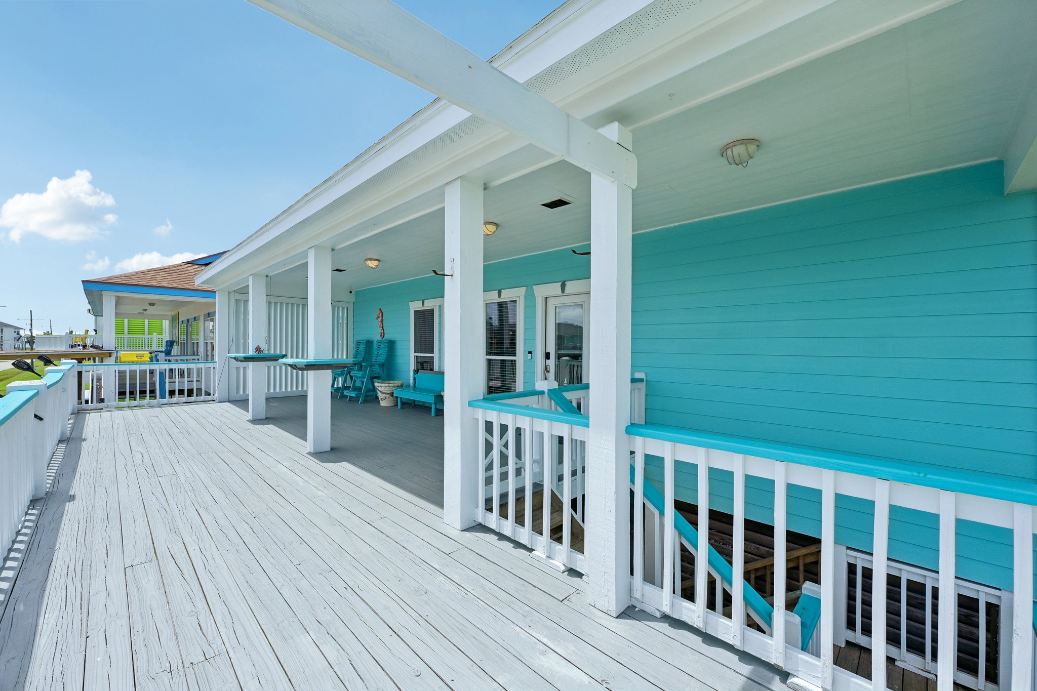 Bahama Dr-S2506-032.jpg