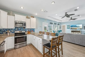 Bahama Dr-S2506-011.jpg