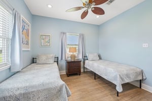 Bahama Dr-S2506-016.jpg