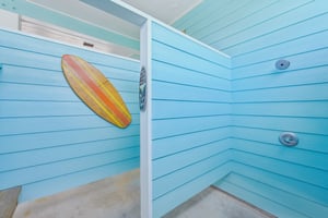 Bahama Dr-S2506-021.jpg