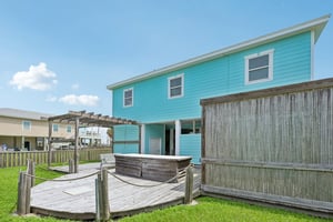 Bahama Dr-S2506-034.jpg