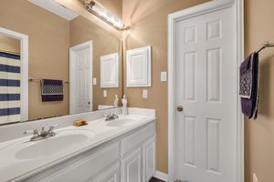  Photo 31