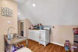  Photo 47