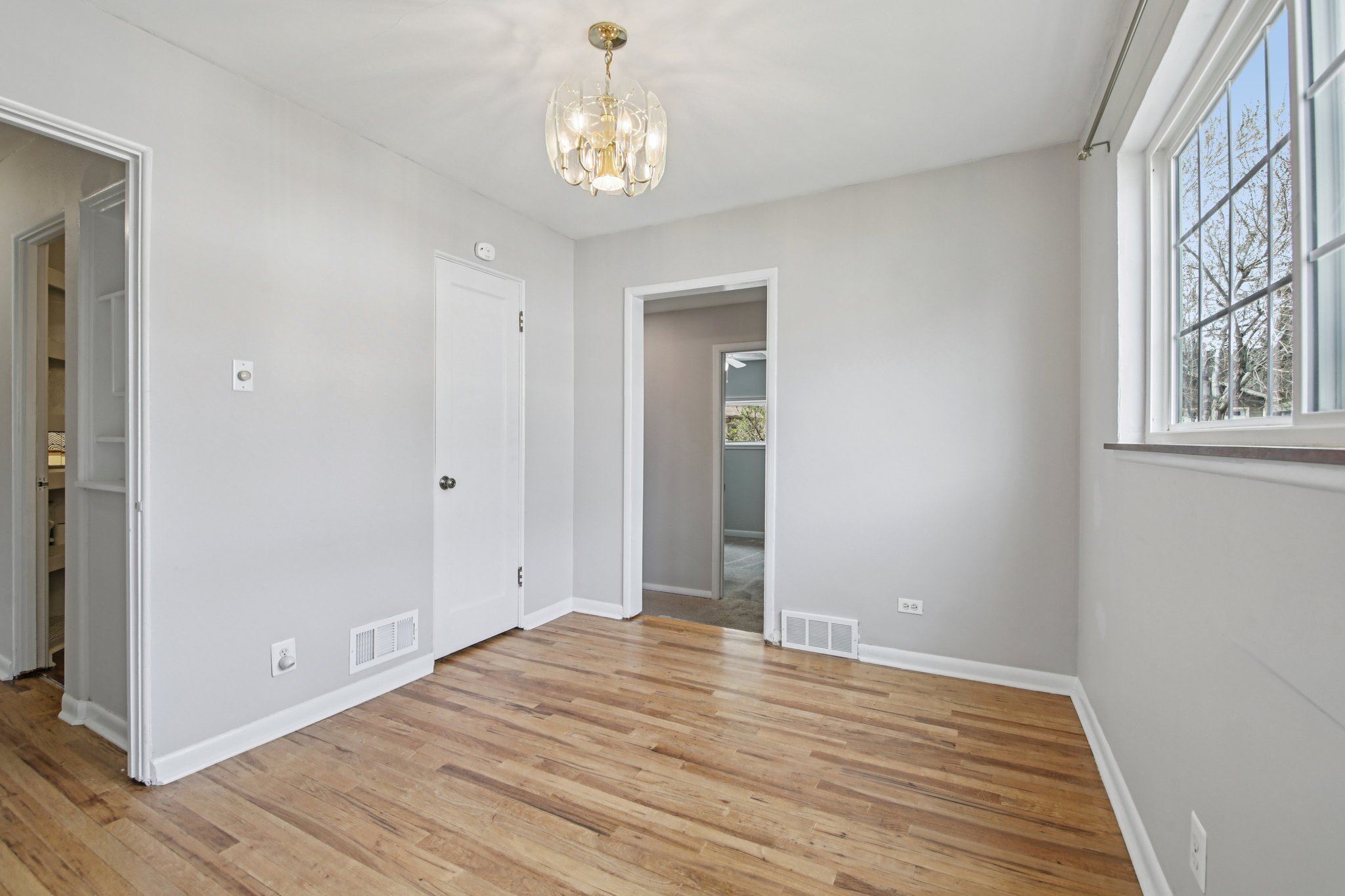 Yates St-S2503-014.jpg