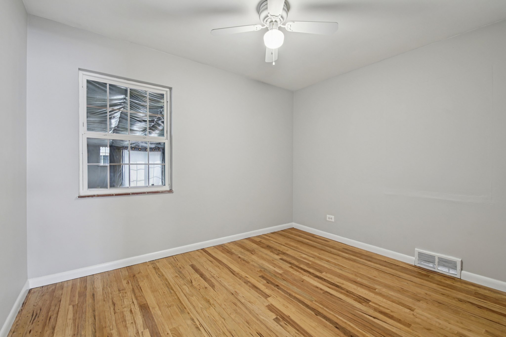 Yates St-S2503-018.jpg