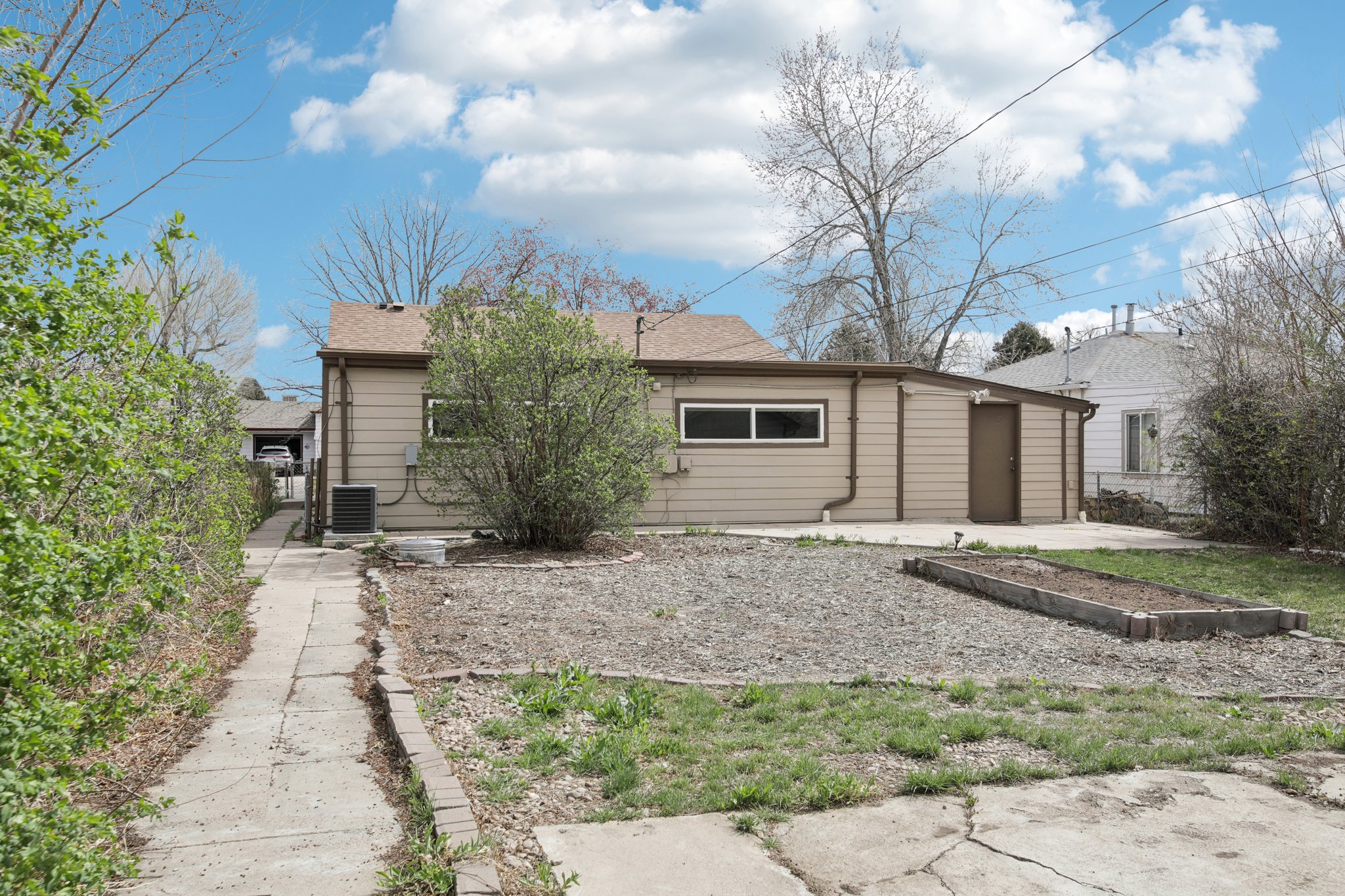 Yates St-S2503-029.jpg