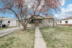 Yates St-S2503-001.jpg